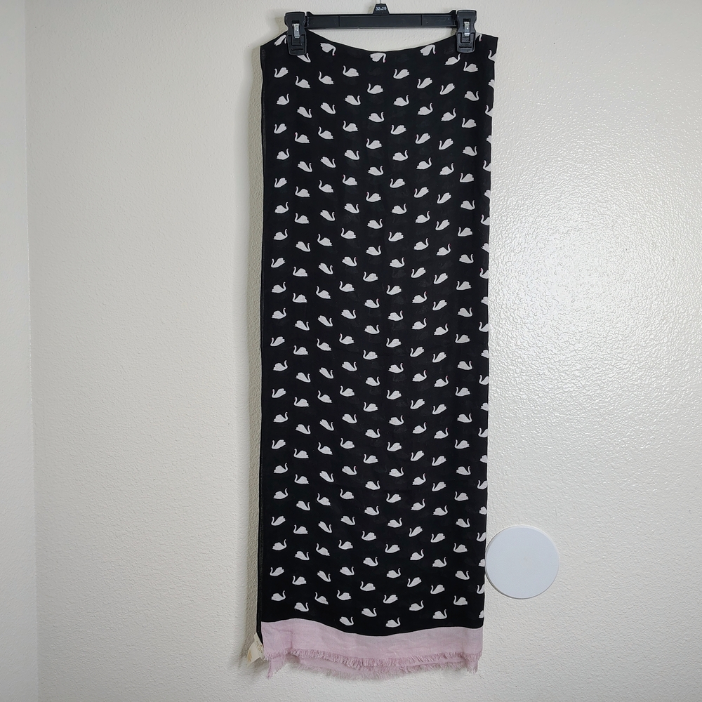 Kate Spade Black and White Swan Pattern Scarf - Picture 4 of 11